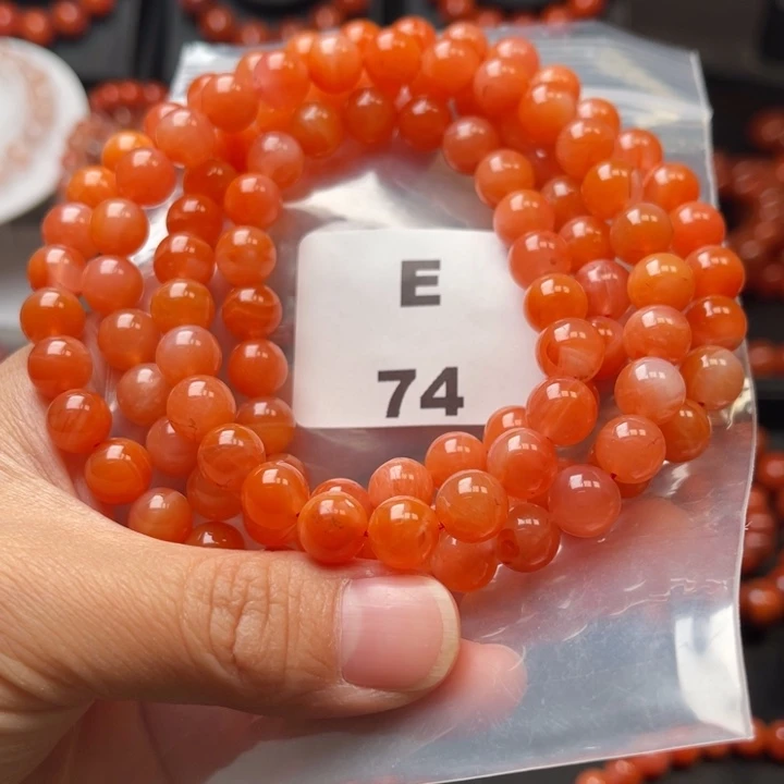 南红玛瑙未镶嵌多样性发货默认微瑕称重8mm