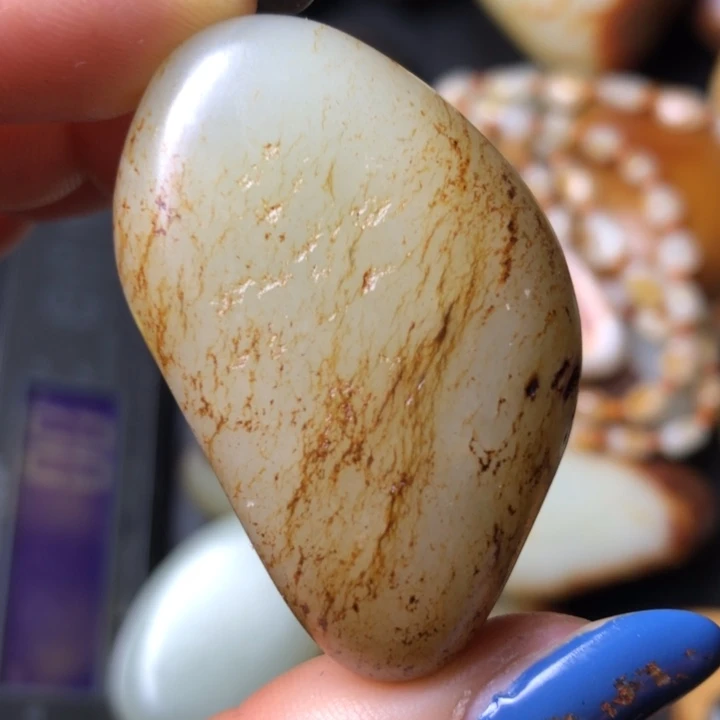 和田玉未镶嵌珠宝奇石