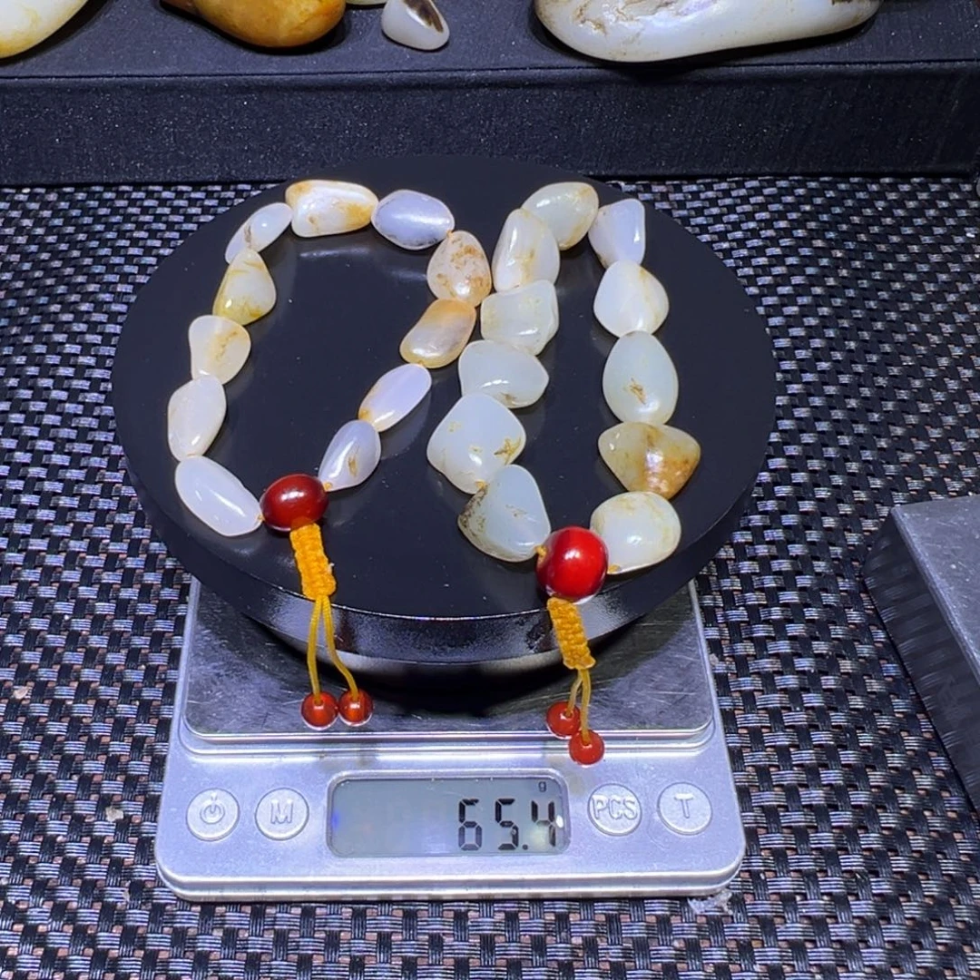 和田玉（子料）未镶嵌吊坠(不含链)65克