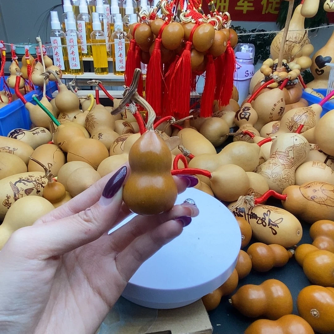 小***毛葫芦工艺美术作品