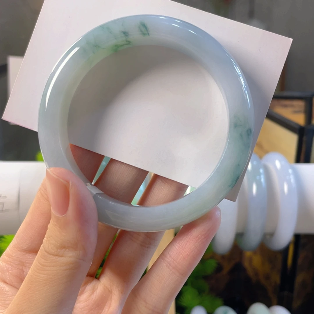 嗒***嗒翡翠未镶嵌手镯缅甸翡翠