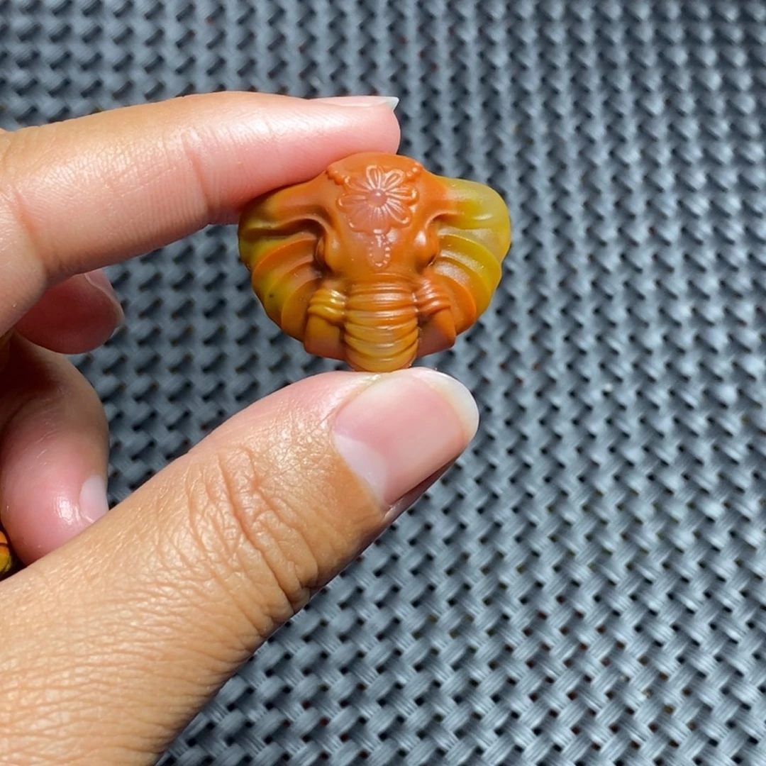 玛瑙/玉髓战国红未镶嵌柴****）