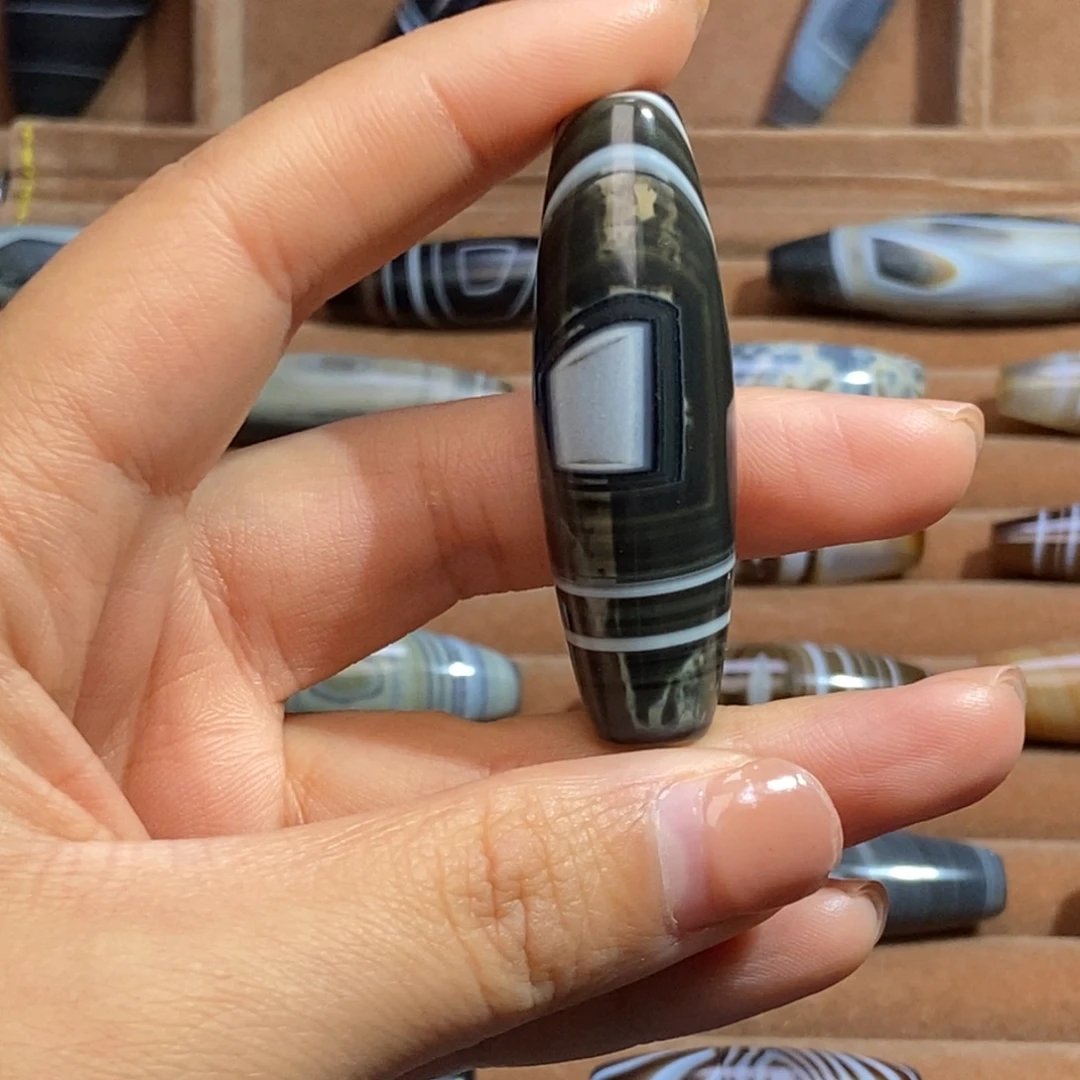 拾***光玛瑙/玉髓未镶嵌颈饰