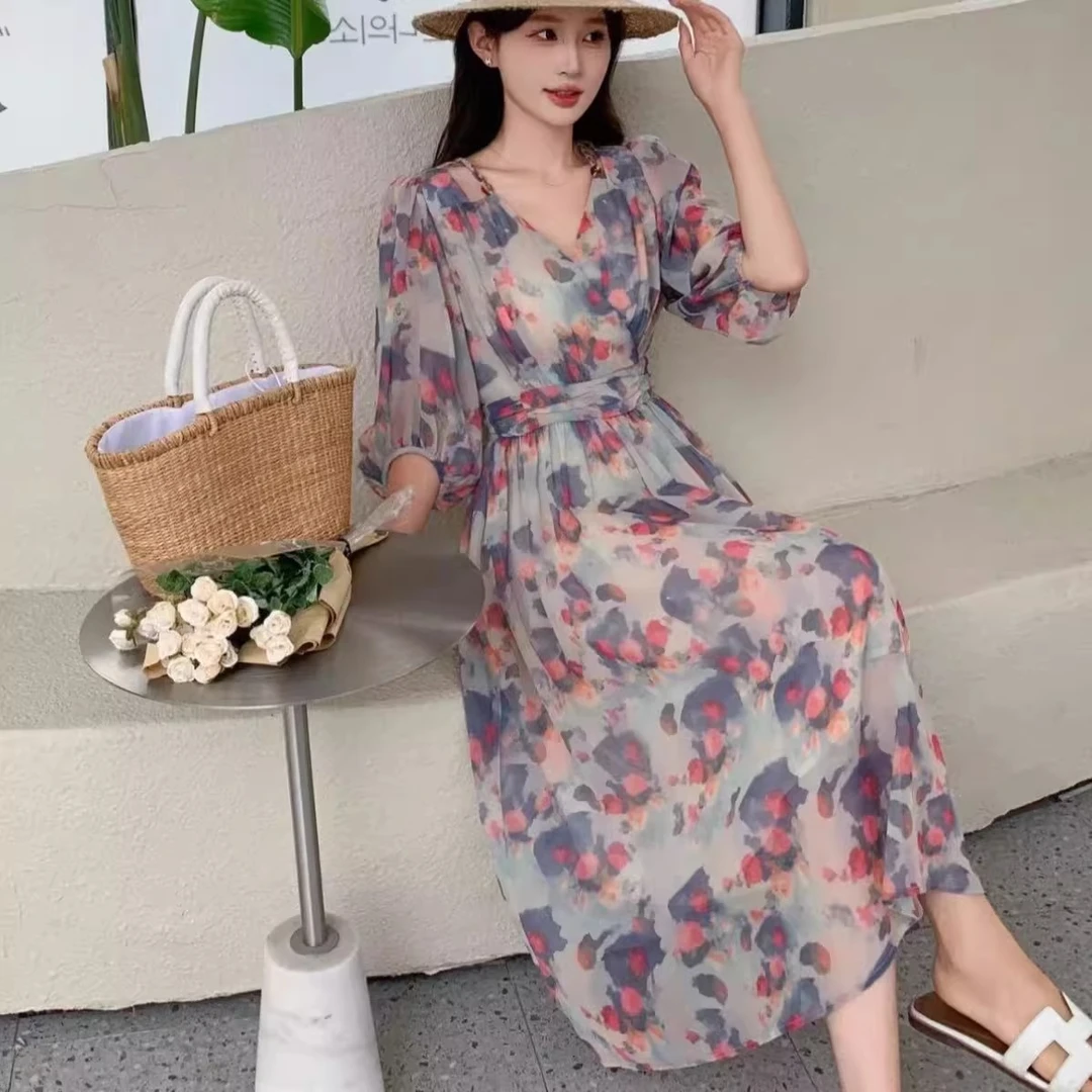 风情万种的法式碎花雪纺连衣裙2025新款夏季收腰高冷御姐风裙子女