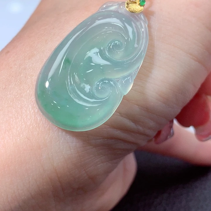 定制翡翠18K金镶嵌翡翠