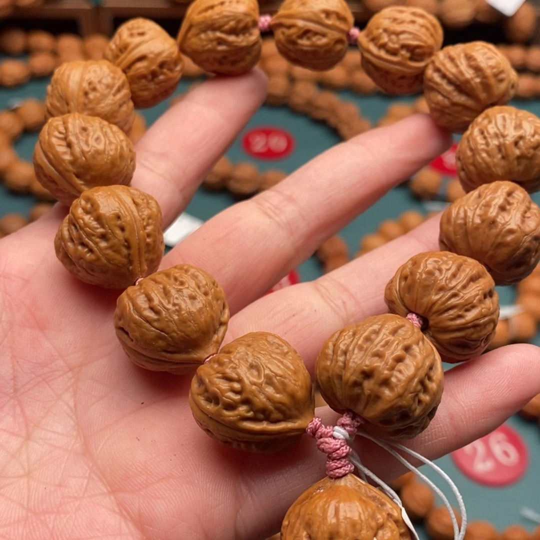 文玩核桃手串20尺寸