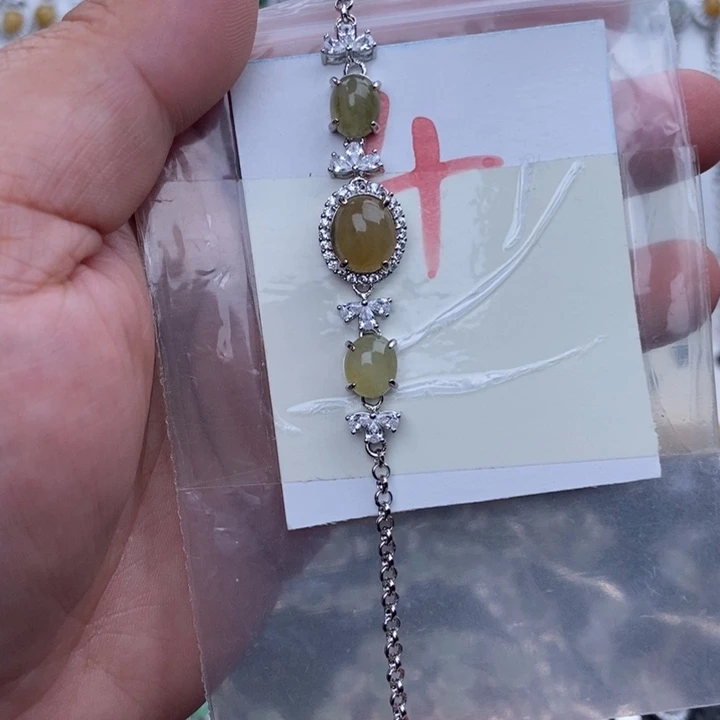 未镶嵌戒指翡翠缅甸