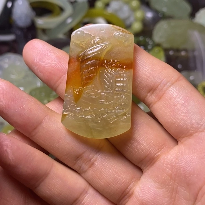 岫玉岫玉颈饰未镶嵌