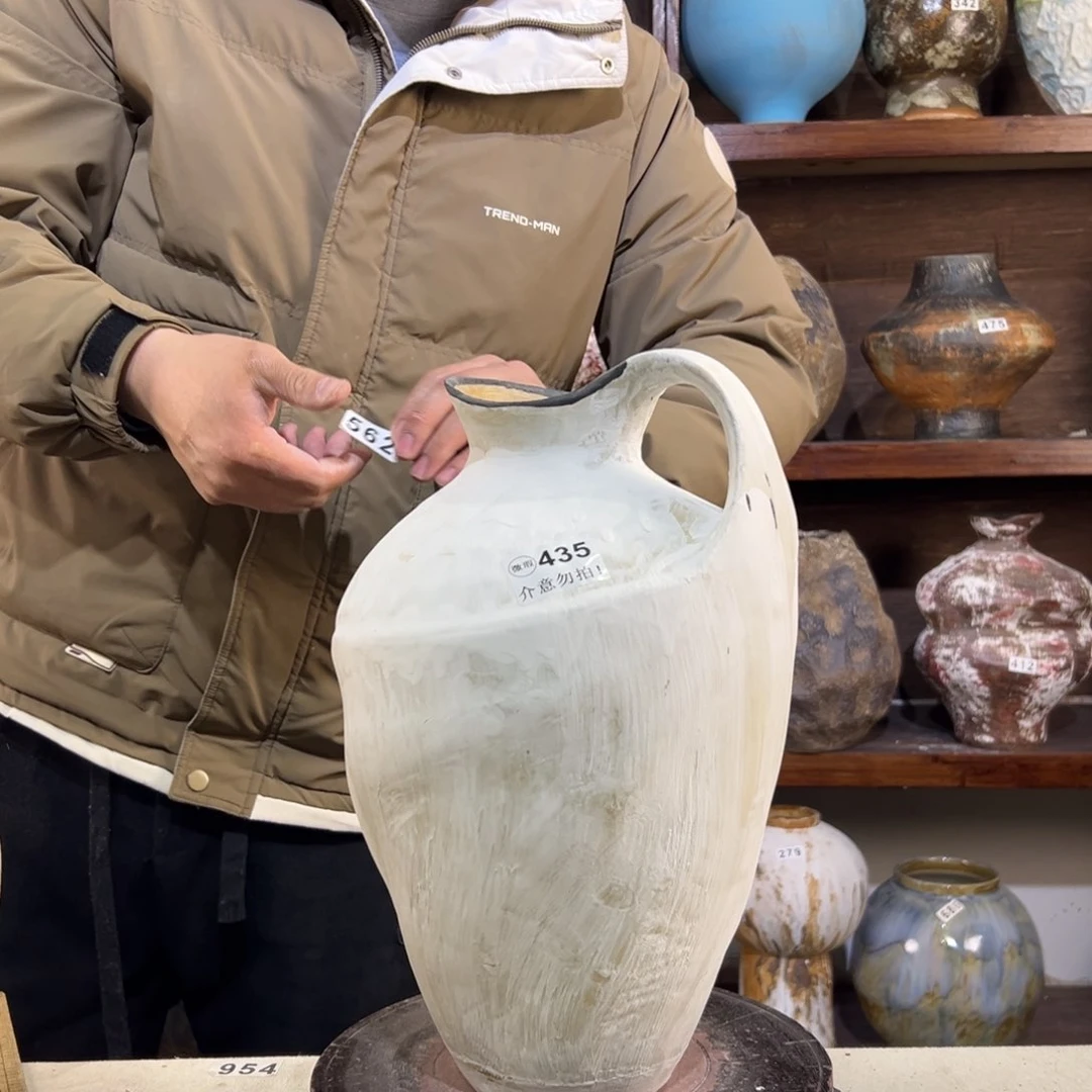 摆件435G8阿平左右的话可以买了