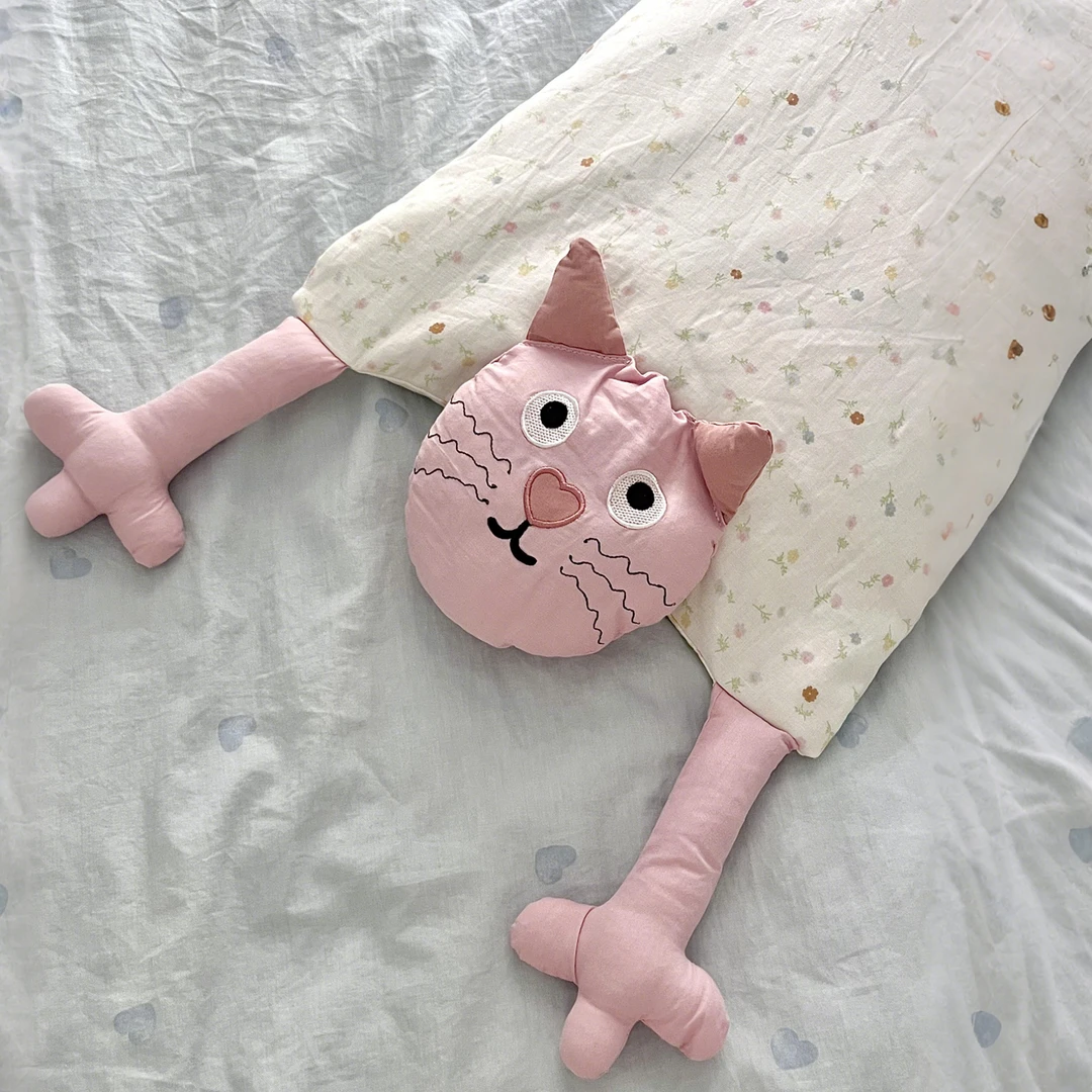 可爱猫咪双层纱荞麦枕护颈椎睡眠枕儿童学生成人靠枕可拆洗长条枕