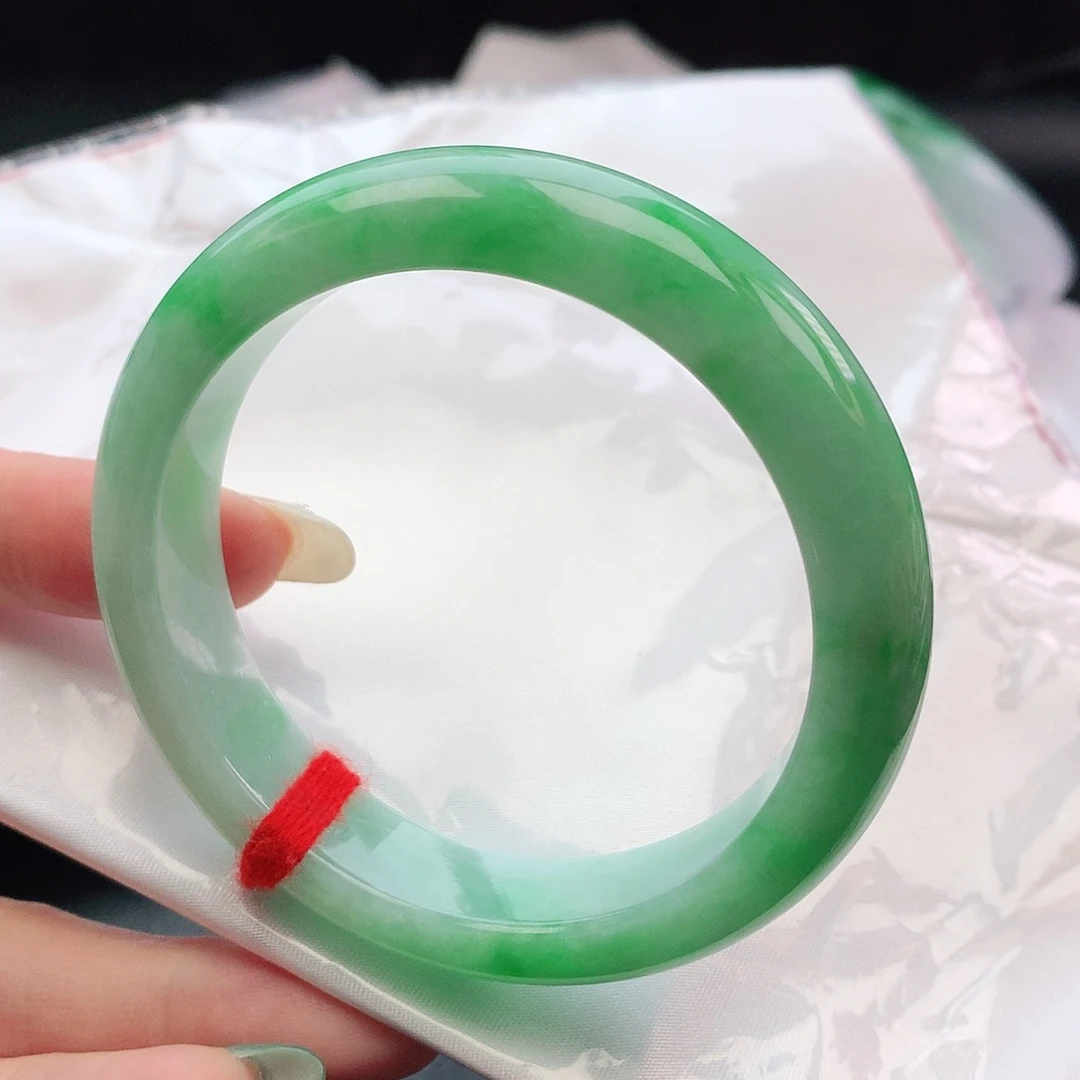 翡翠手镯未镶嵌56圈口882368