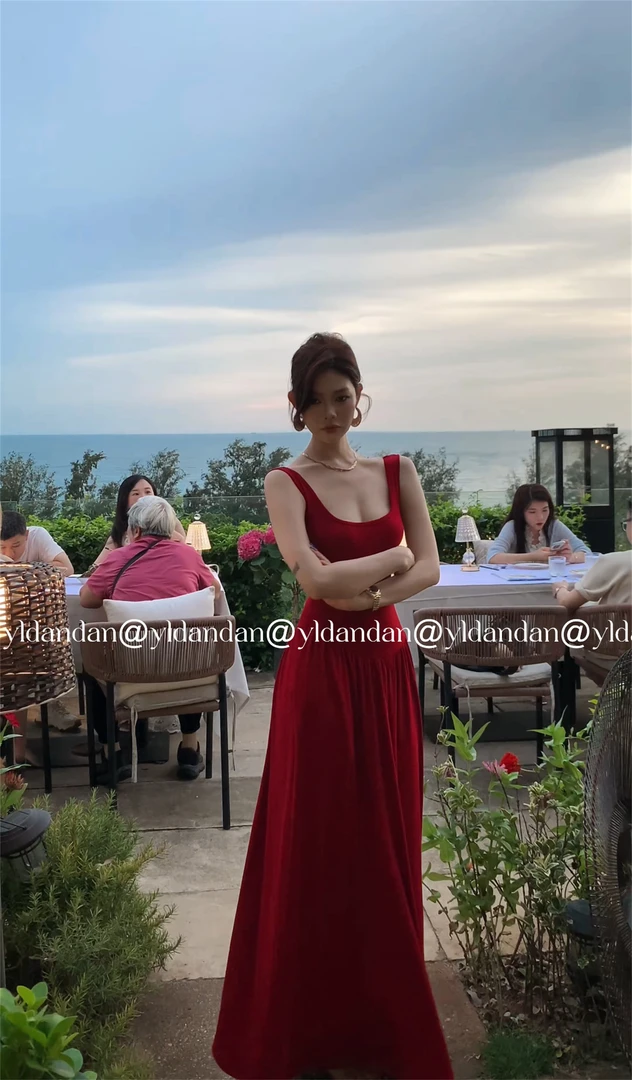 @yldandan玛格丽特复古方领随意高级感百搭法式简约高腰连衣裙