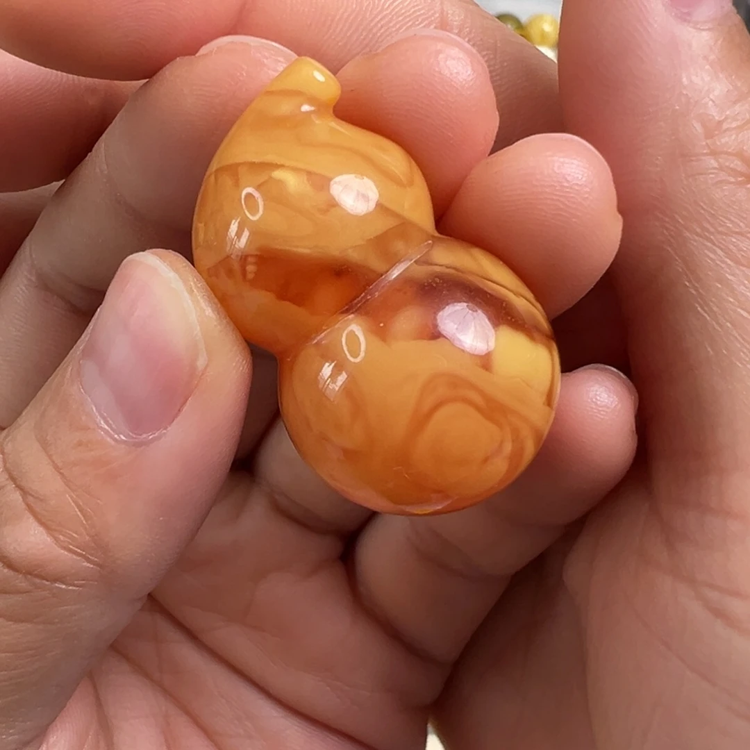 小***包蜜蜡未镶嵌裸石蜜蜡