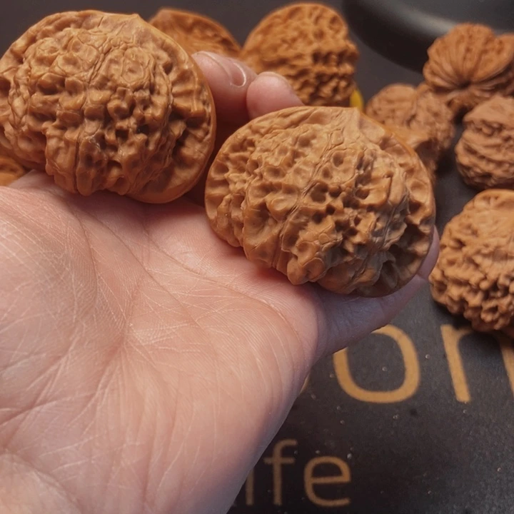 文玩核桃吊坠文玩核桃184