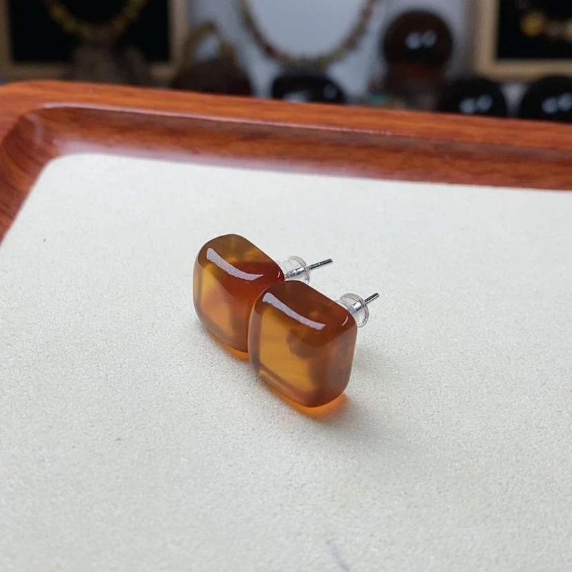【闪购商品】琥珀未镶嵌耳饰方糖型耳钉