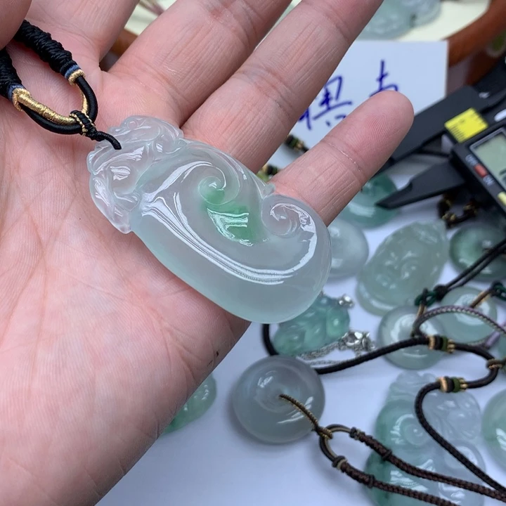 悠***李一物一图，如意吊坠