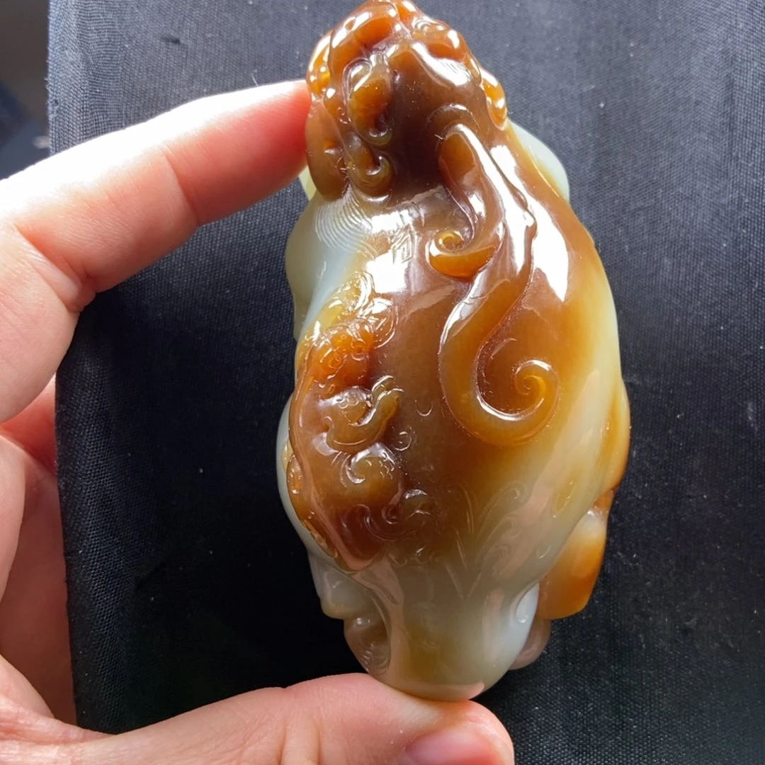 和田玉（糖玉）未镶嵌颈饰