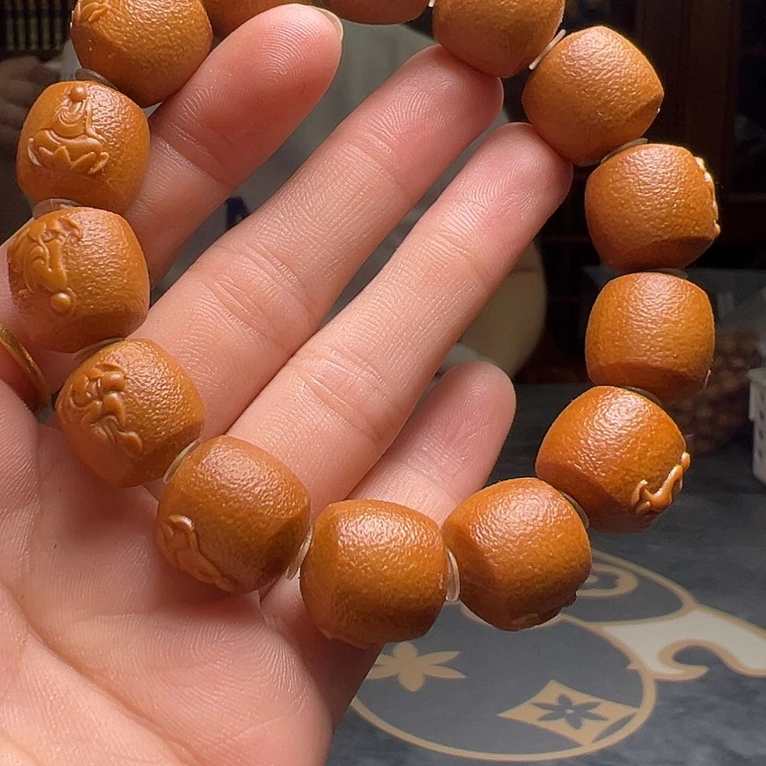 橄榄核吊坠橄榄核