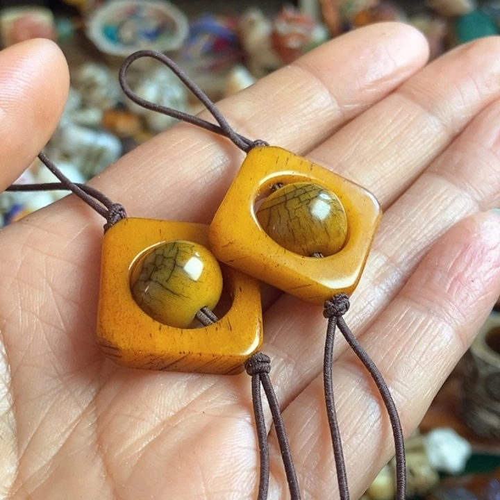 桥*配饰驼骨雕刻跑环背云