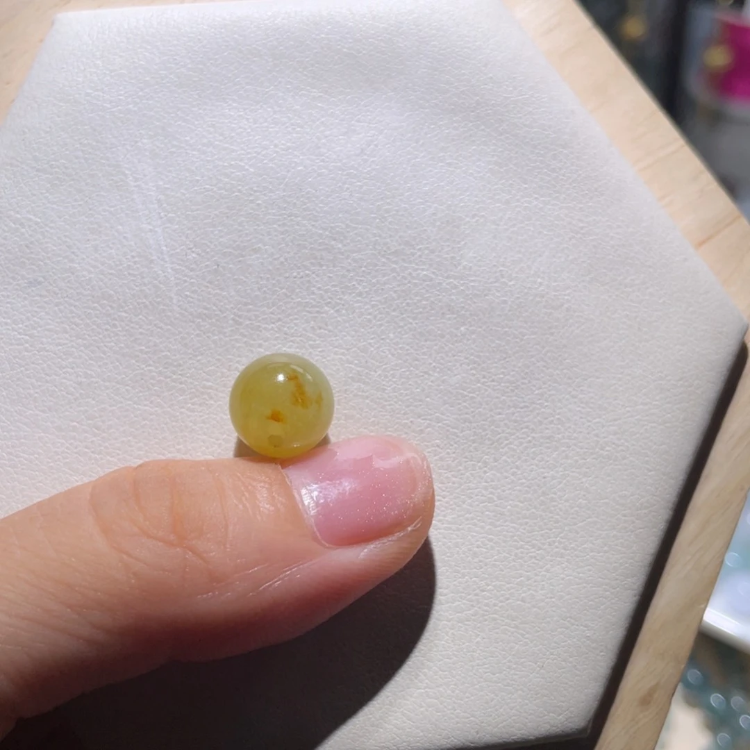 未镶嵌手串翡翠菩*缅料翡翠A货卡10.5黄珠单颗