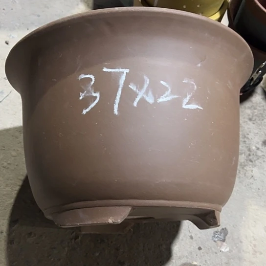 紫砂工艺厂……紫砂工艺厂？紫砂