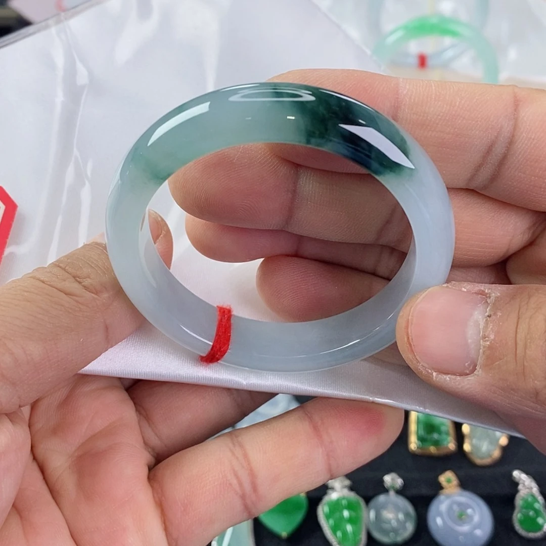 【闪购商品】未镶嵌手镯翡翠