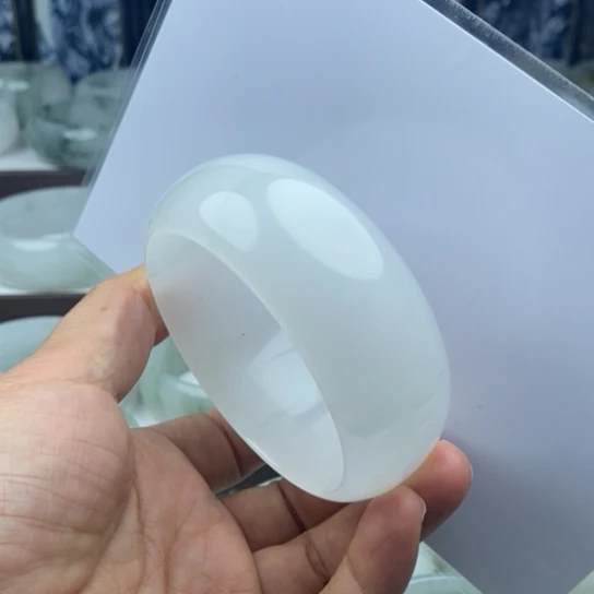 石英质玉（金丝玉）未镶嵌手镯