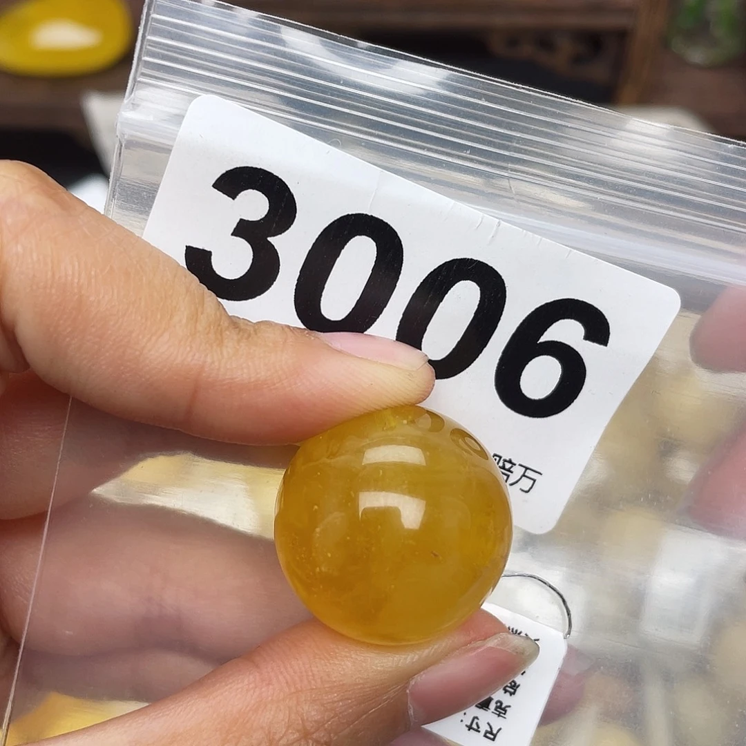 蜜蜡未镶嵌珠宝奇石粉22.5