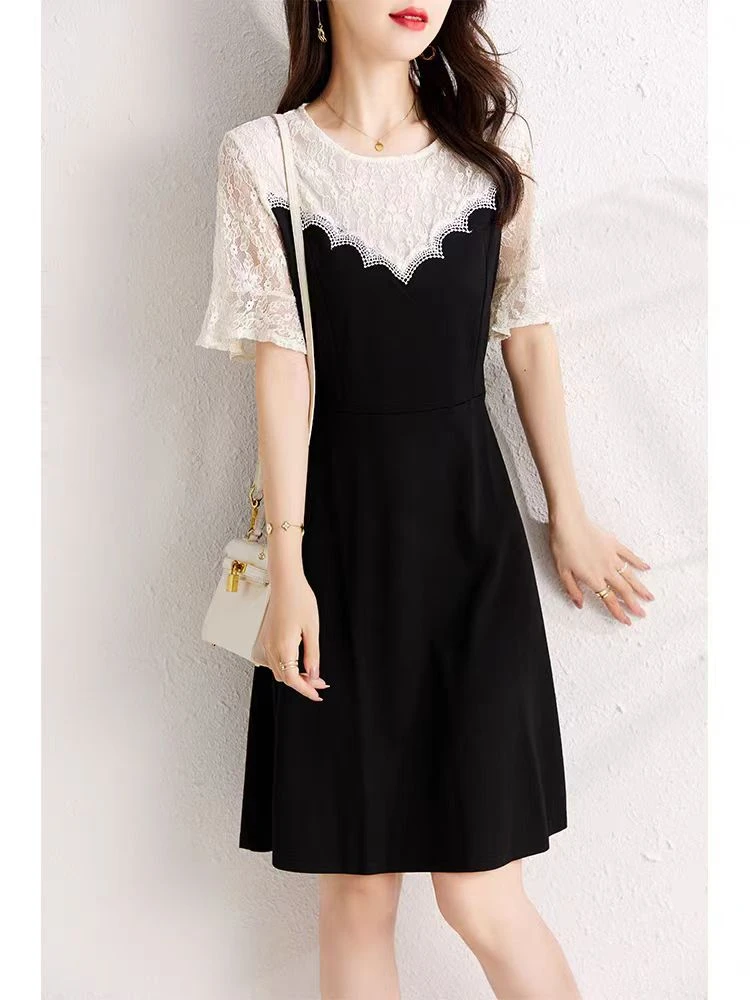 （80-200斤）蕾丝拼接连衣裙夏新款收腰遮肚显瘦气质大码a字裙1813