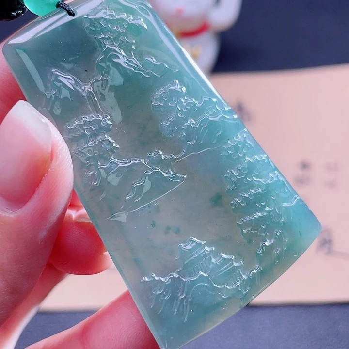 翡翠吊坠(不含链)未镶嵌