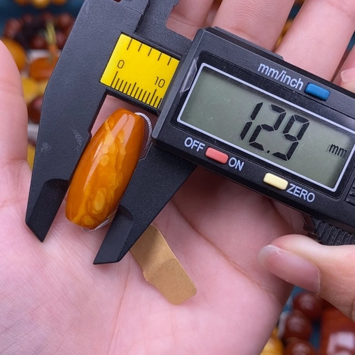未镶嵌琥珀裸石蜜蜡Ｌ