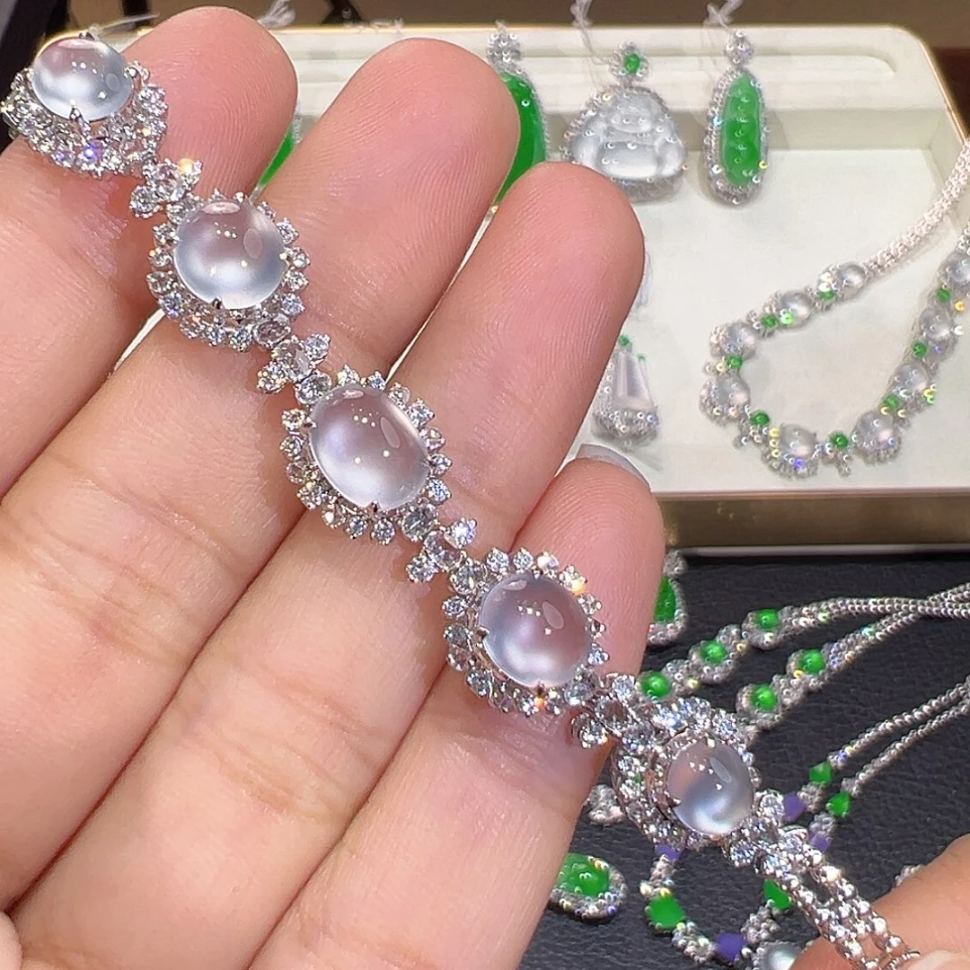 翡翠18K金镶嵌手链