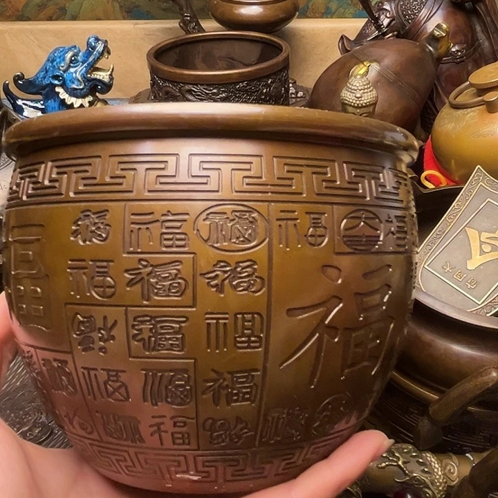 精美铜器批发档口