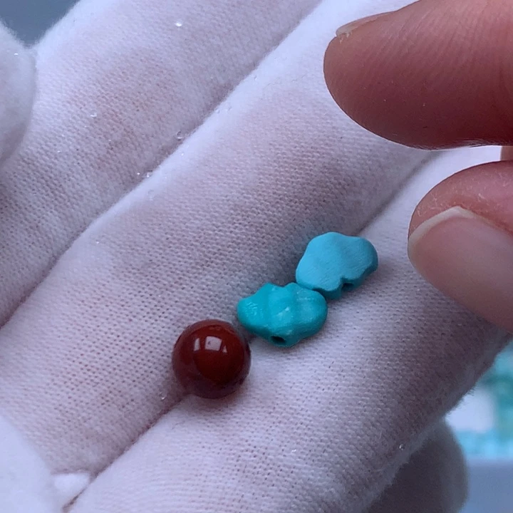 南红玛瑙未镶嵌珠宝奇石