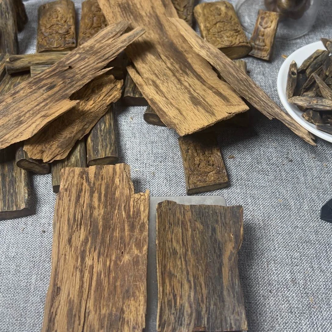 沉香沉香碎屑萧*长树皮12克