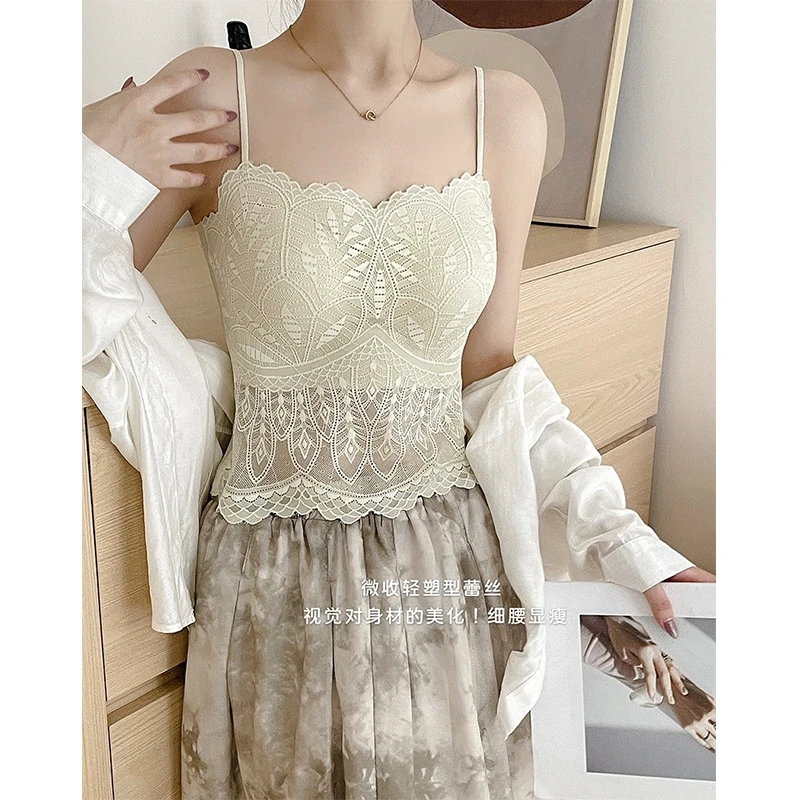 新款蕾丝性感百搭舒适固定杯无痕防走光美背吊带一体杯免穿内衣