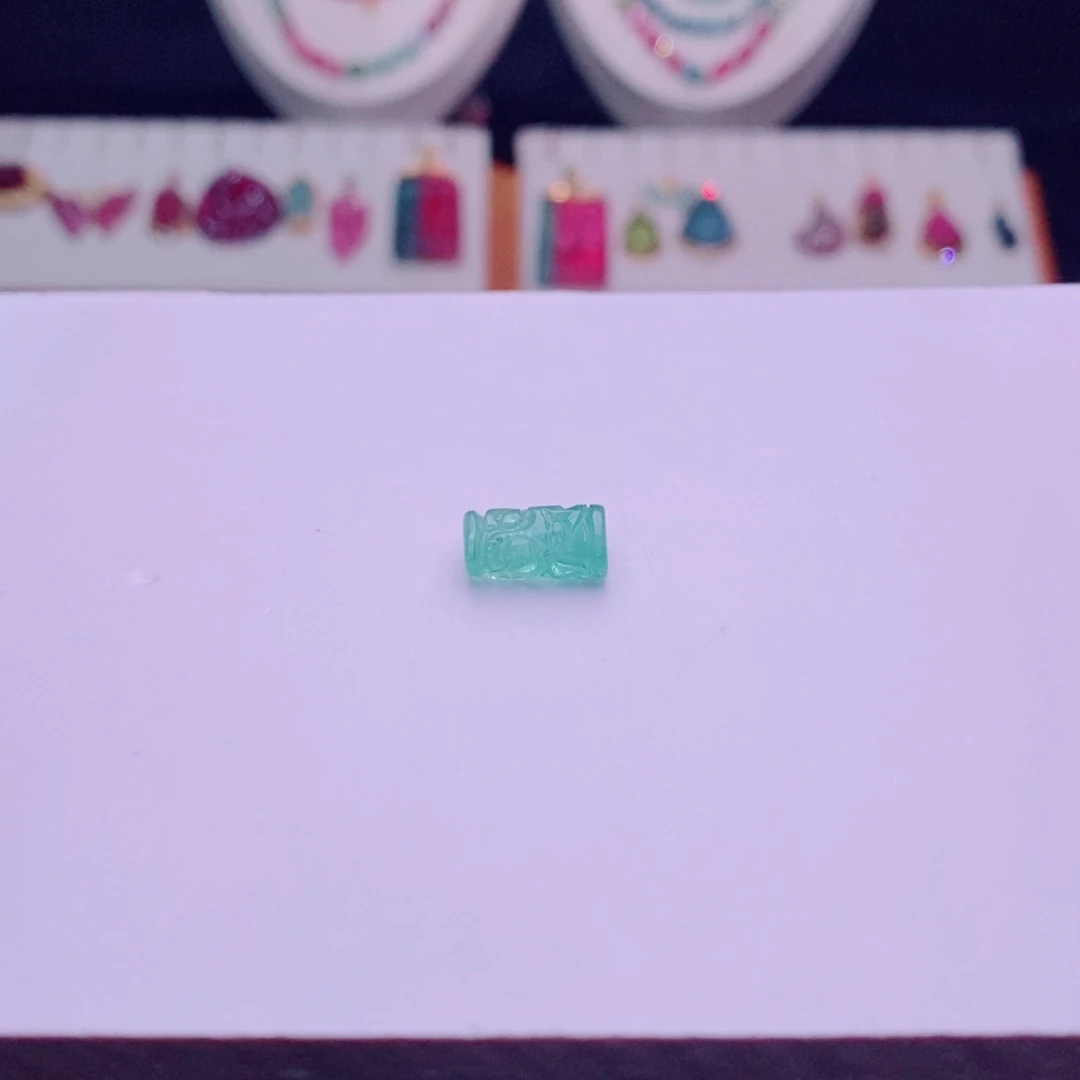 未镶嵌龙柱m碧玺