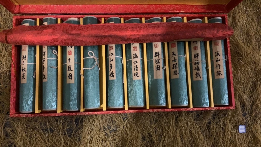 【闪购链接】大红套盒摆件