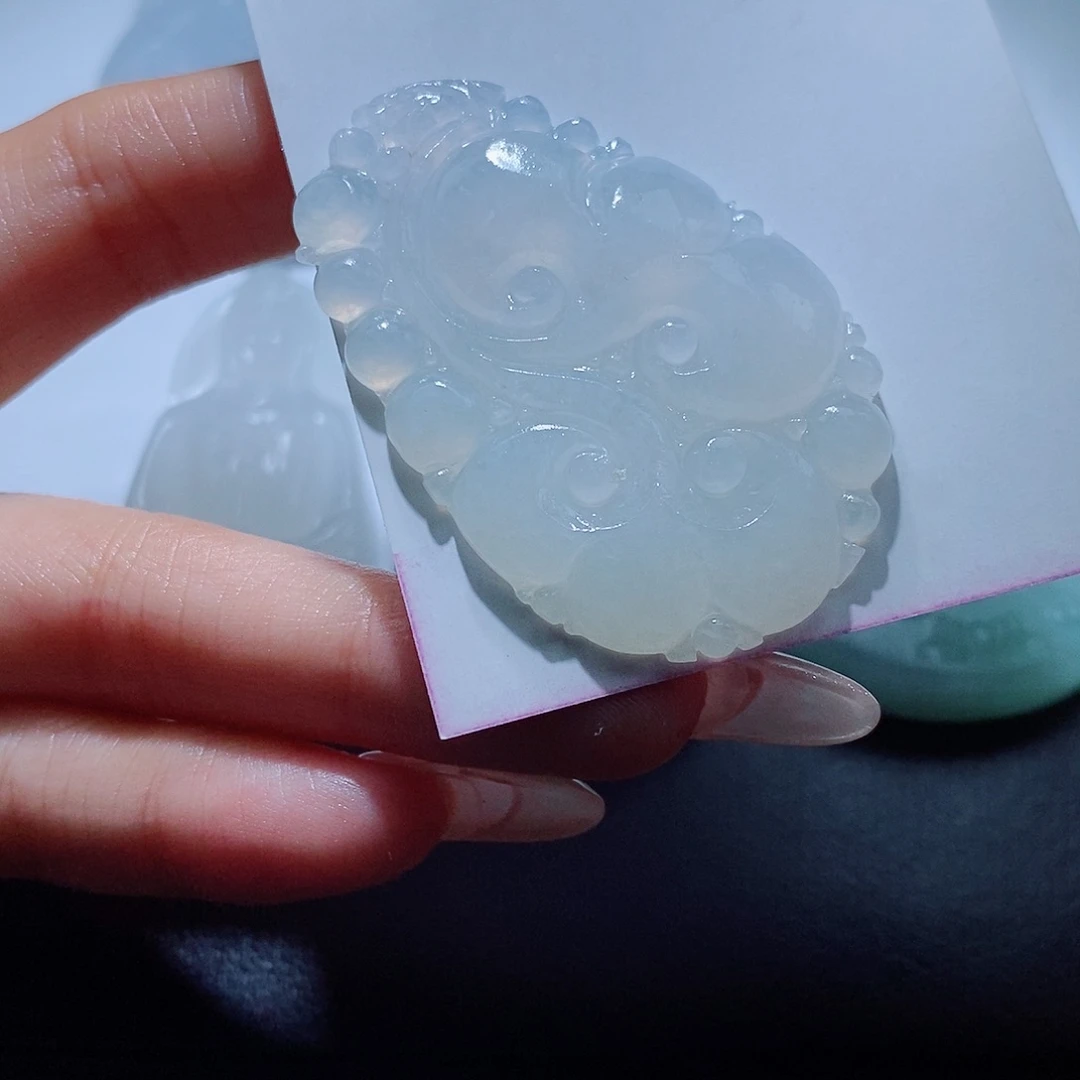 定制翡翠未镶嵌翡翠