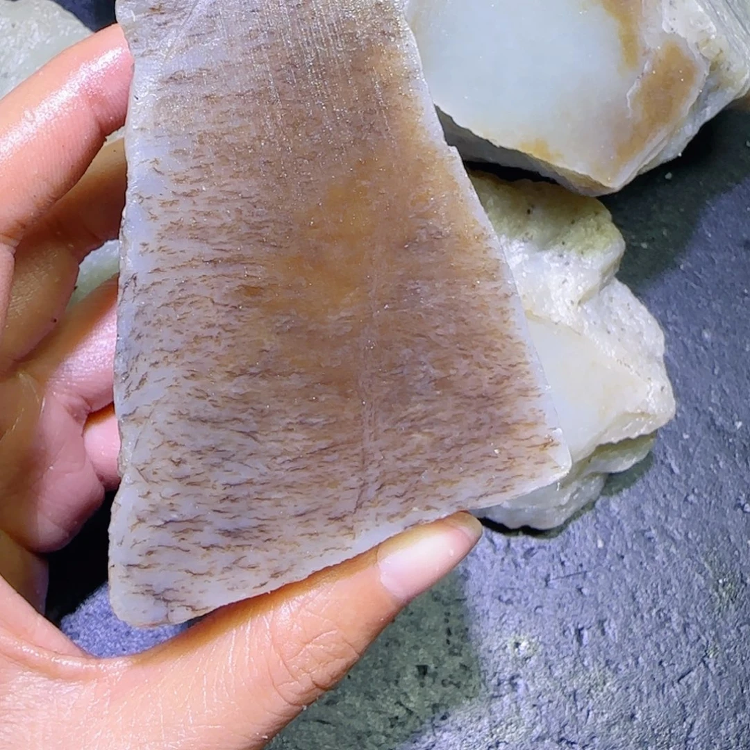 和田玉未镶嵌珠宝半成品