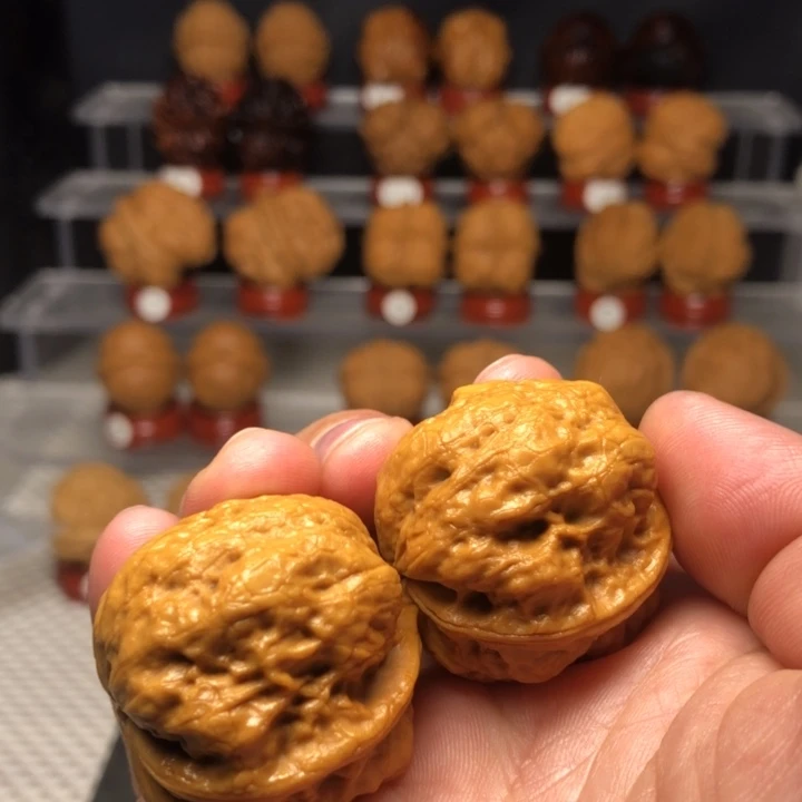 文玩核桃把件2玉龙小金蟾