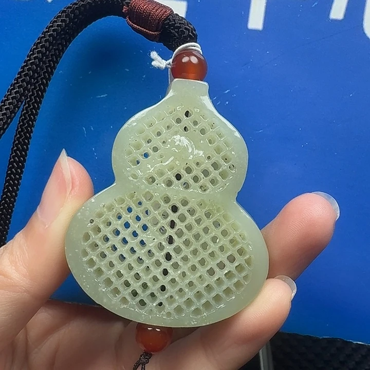 冰***原和田玉未镶嵌挂件