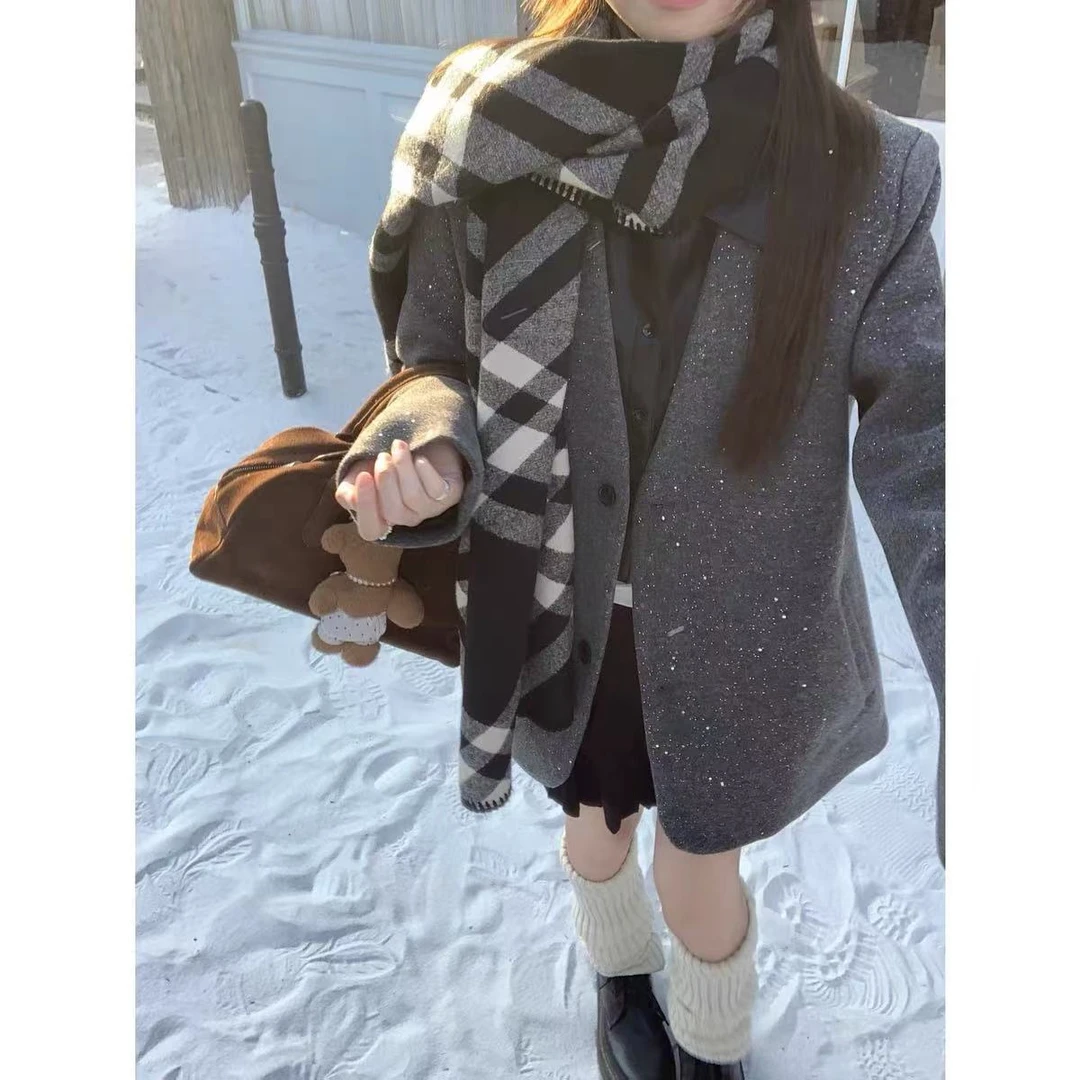 杨茹家81376西装拼接羽绒服