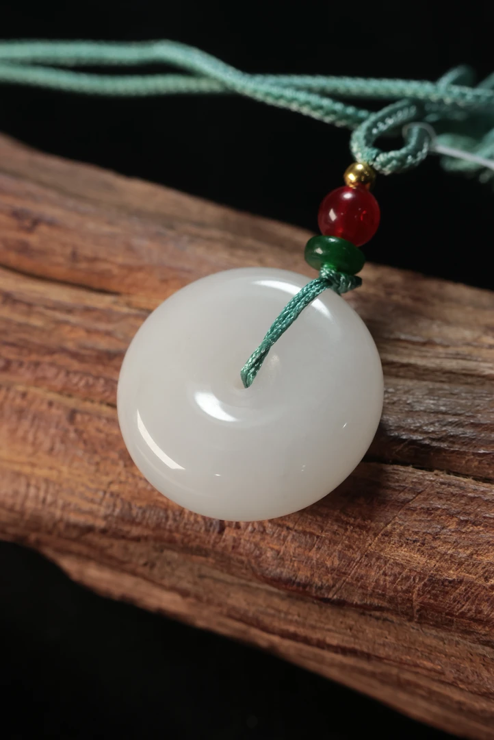 石英质玉平安扣-YCF019【珠宝少爷小涛】