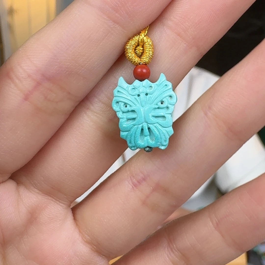 绿松石未镶嵌挂件