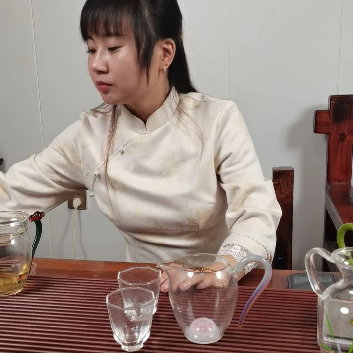 高硼硅玻璃手柄款粉花底珠公杯配两支小杯