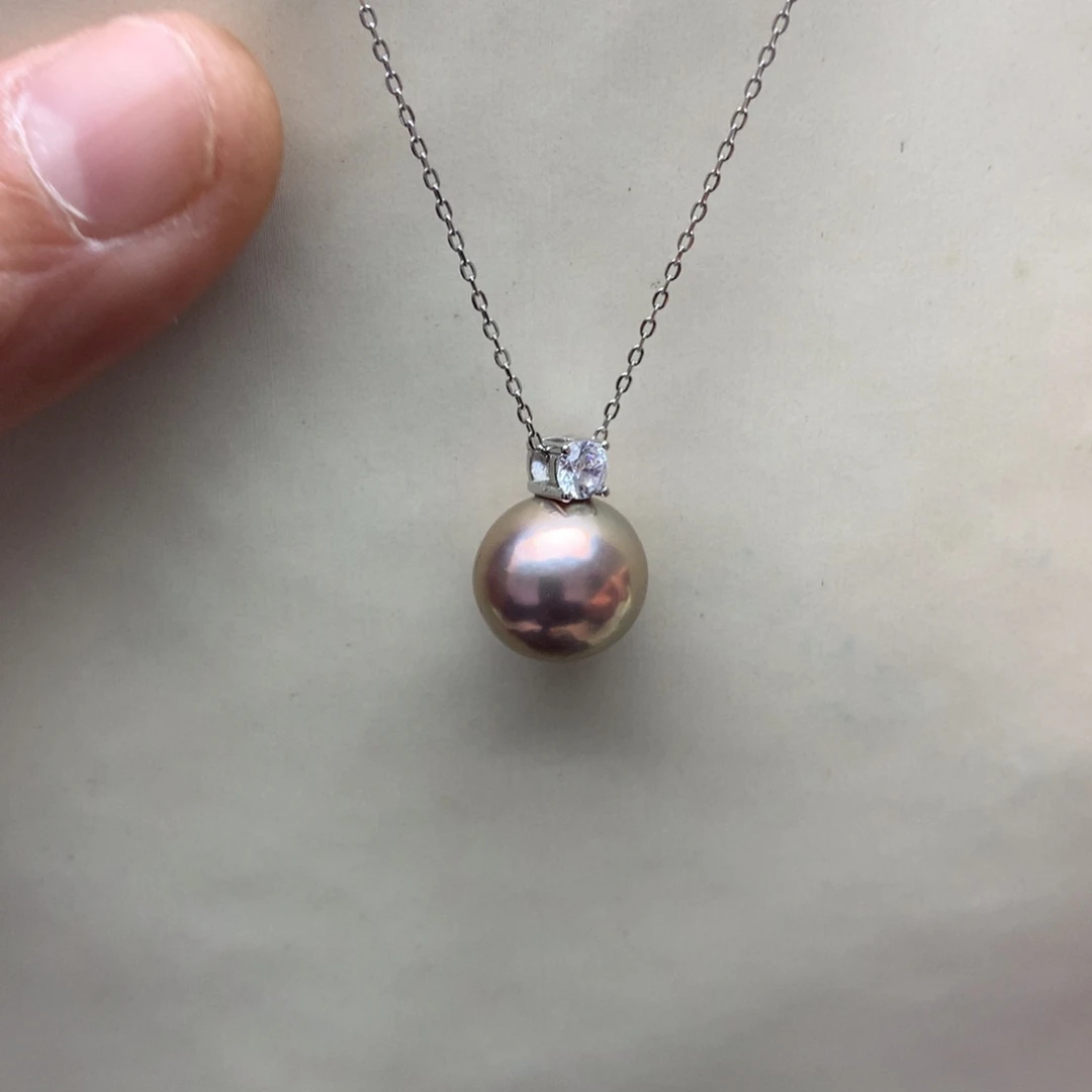 淡水珍珠颈饰银S925镶嵌12-13爱迪生怪色王妃吊坠