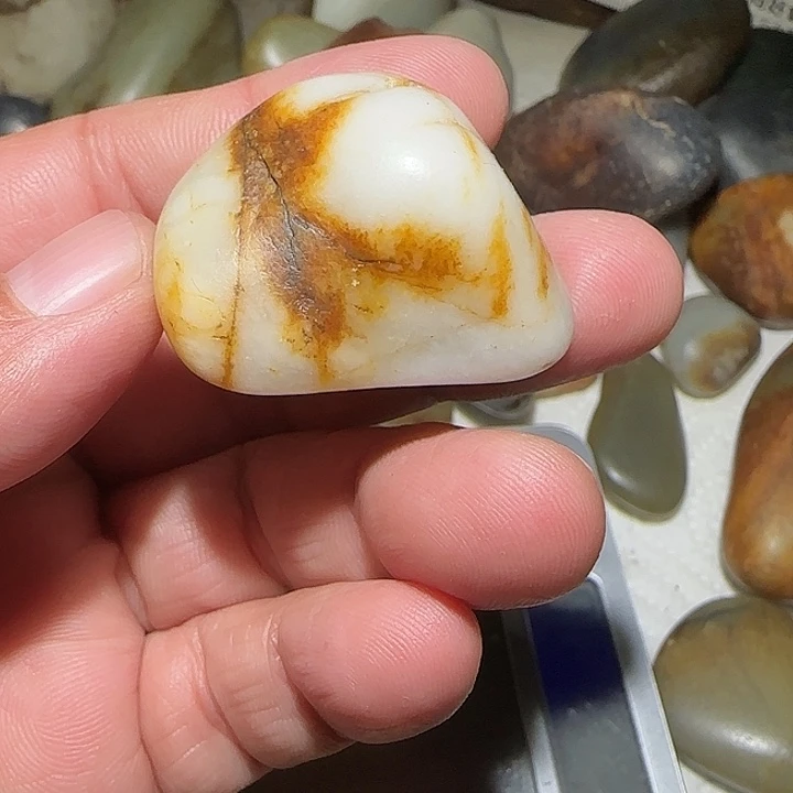 和田玉（子料）未镶嵌颈饰