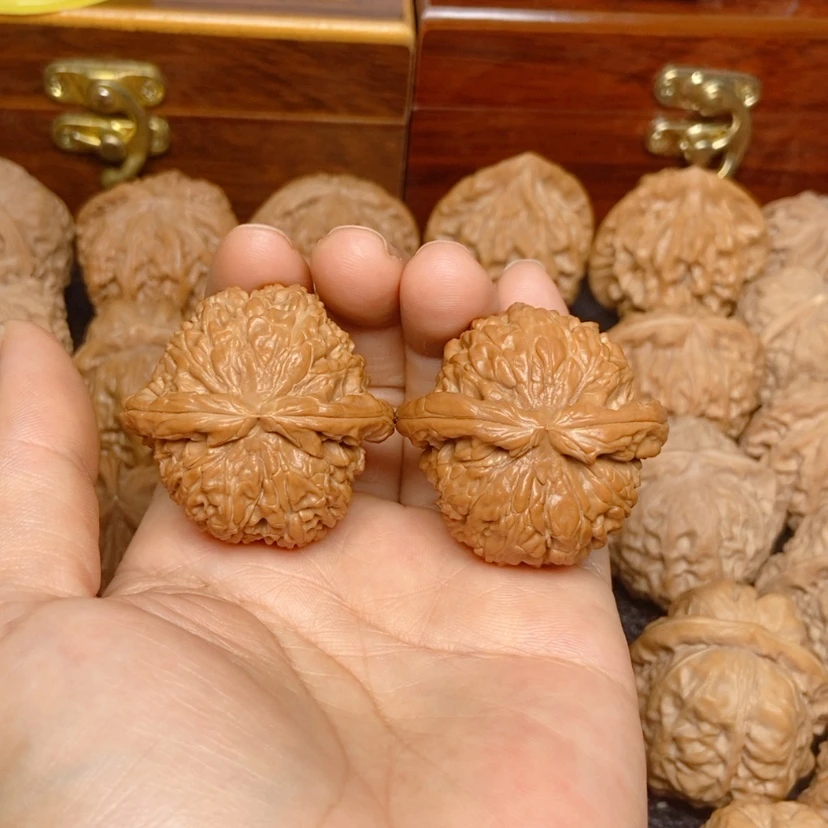 【闪购商品】吊坠文玩核桃站****你白狮子39
