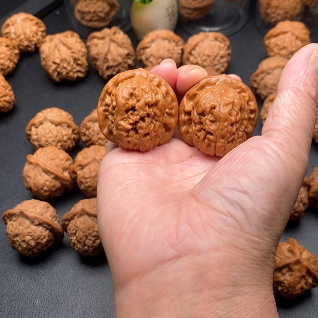 手串/手链橄榄核金字塔37